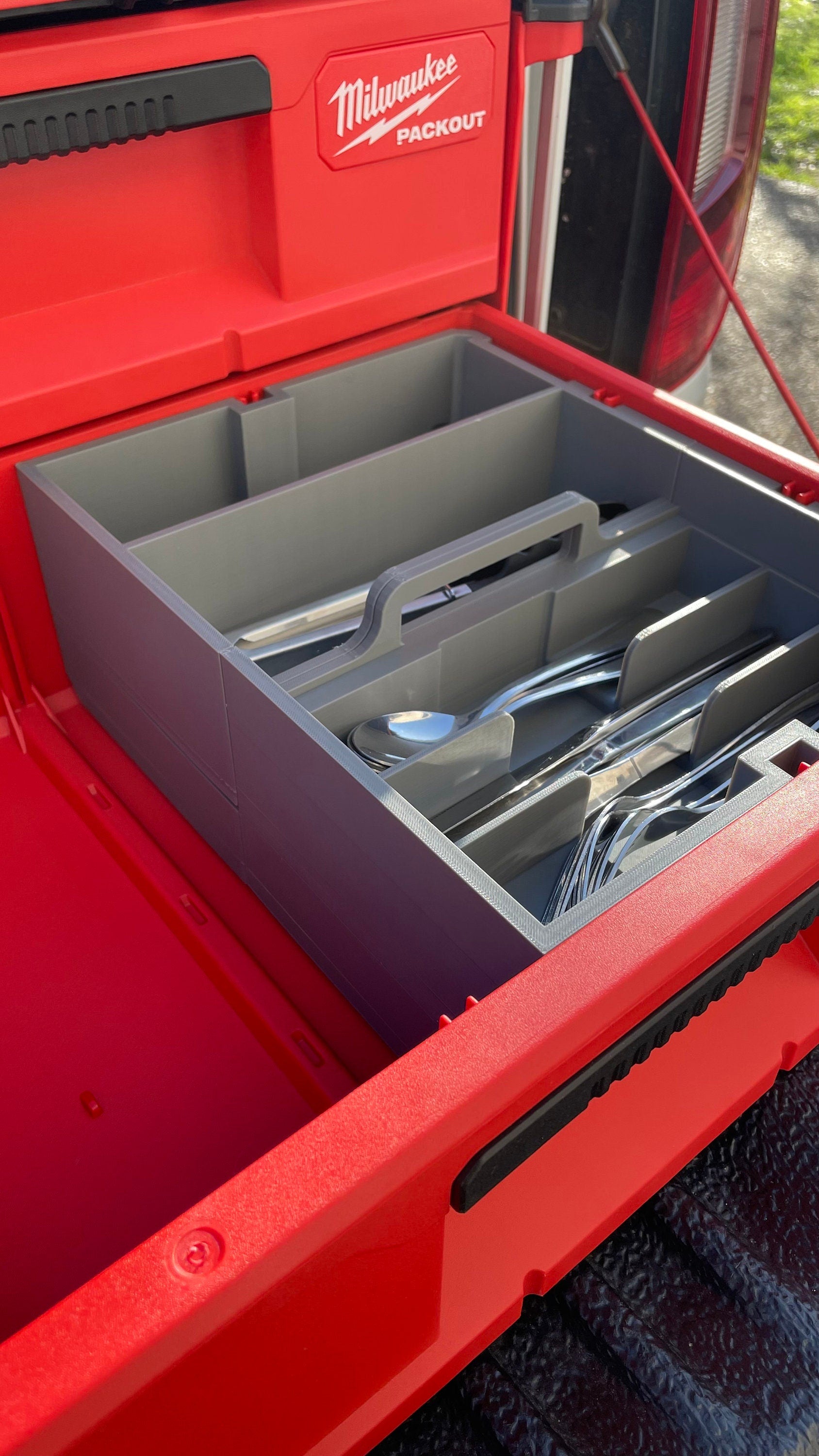 Milwaukee 2 Drawer Over-landing / Camping cutlery and storage solution 48-22-8442