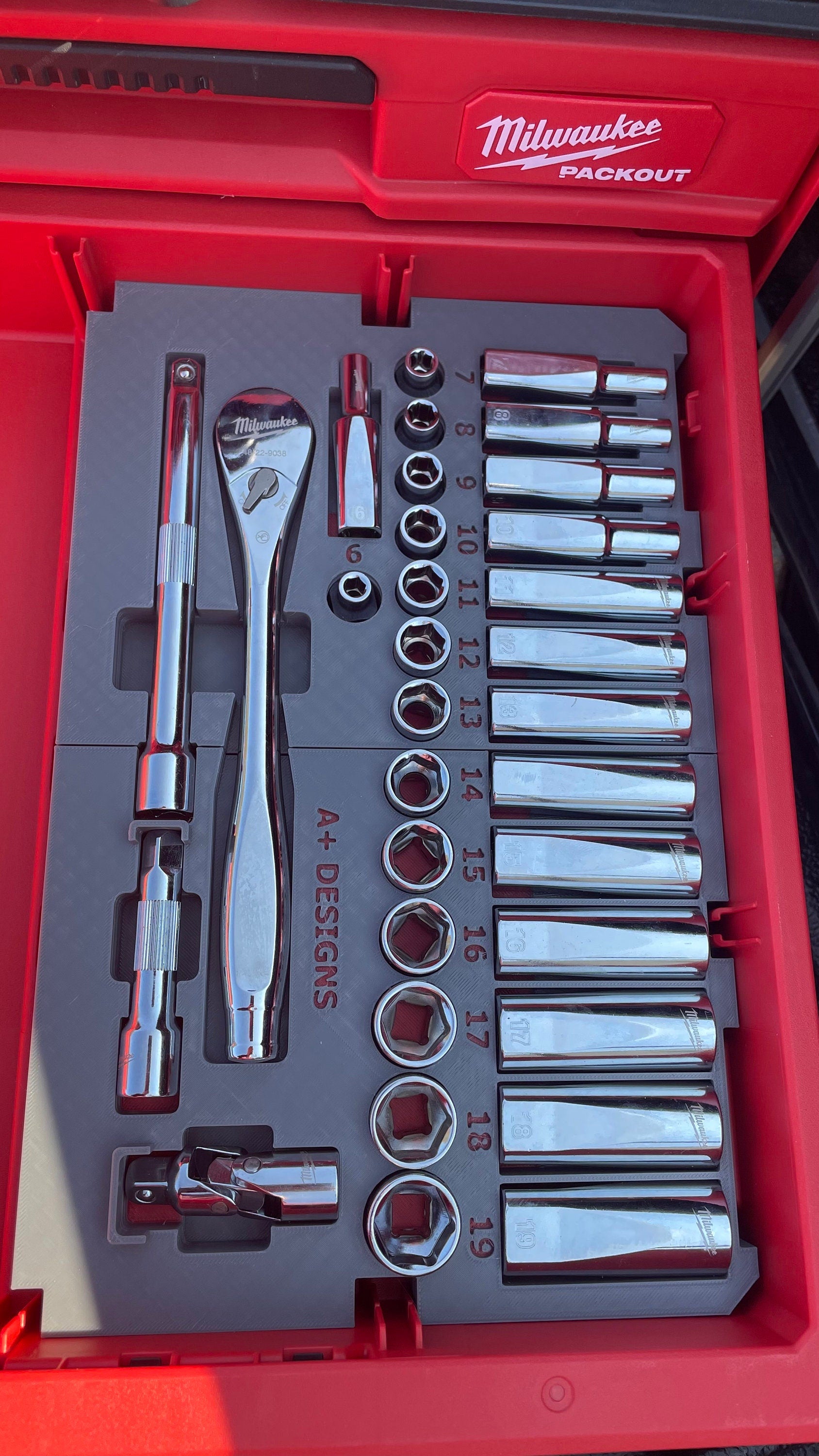 3D printed Milwaukee 3/8 ratcheting socket set holder for the 4 drawer Packout tool box (48-22-9408 & 48-22-9508)