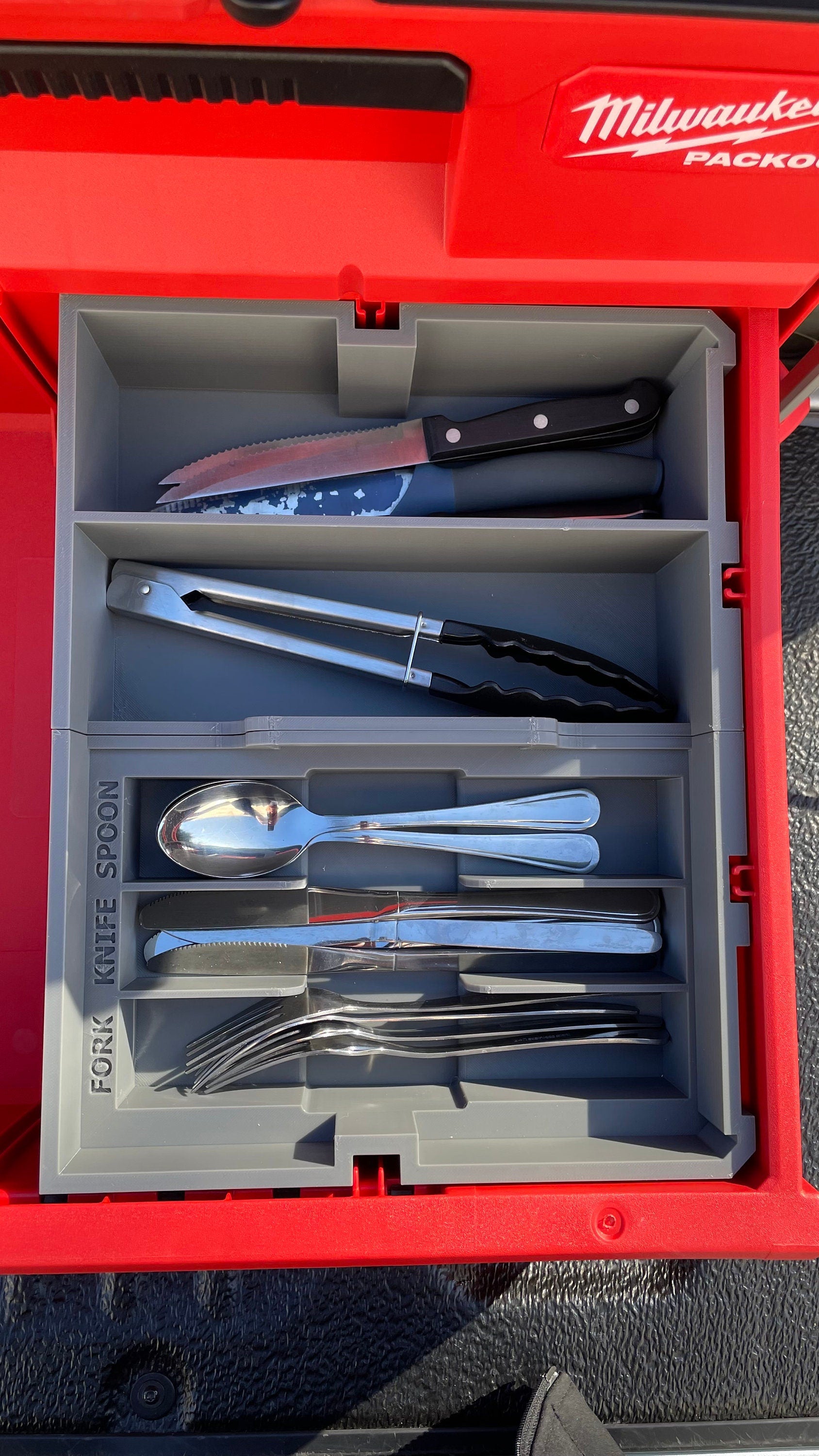 Milwaukee 2 Drawer Over-landing / Camping cutlery and storage solution 48-22-8442
