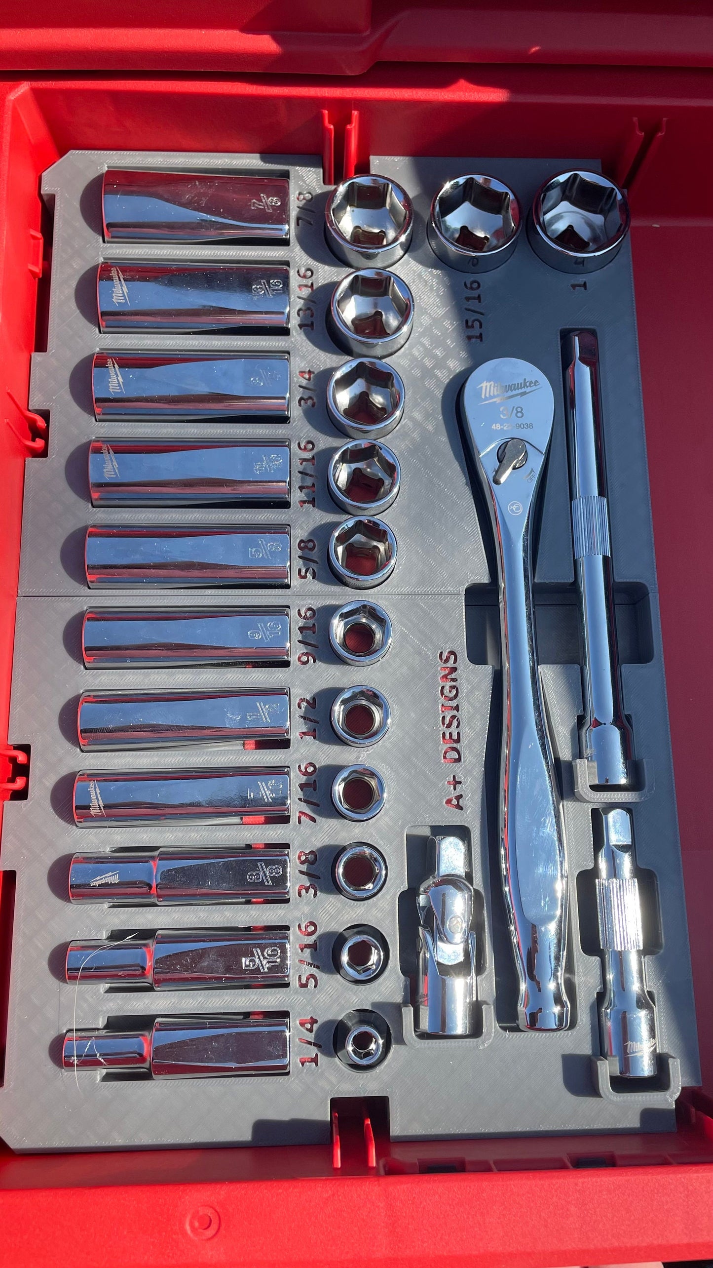 3D printed Milwaukee 3/8 ratcheting socket set holder for the 4 drawer Packout tool box (48-22-9408 & 48-22-9508)