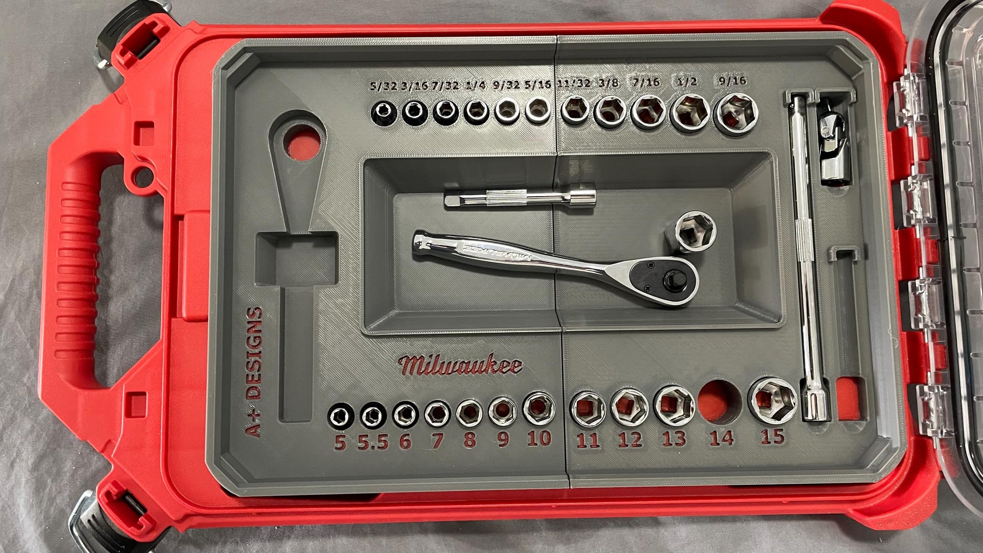 Milwaukee Compact Packout 1/4 socket set 48-22-9044